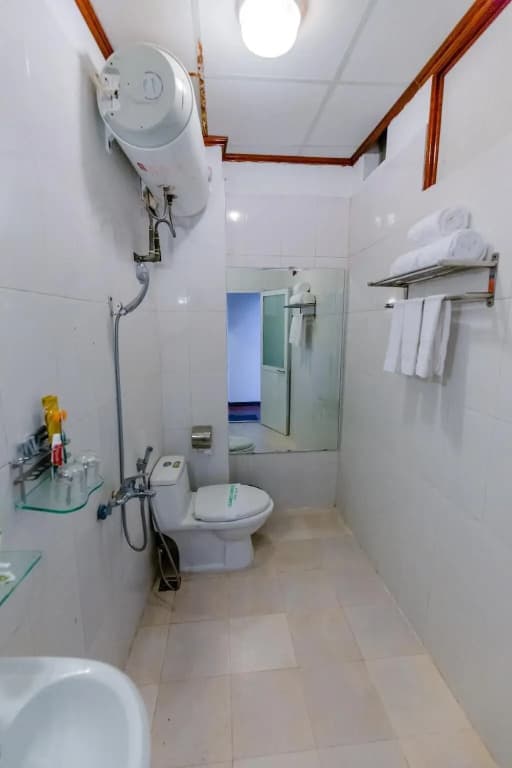 A25 Hotel - 12 Lien Tri - photo 9