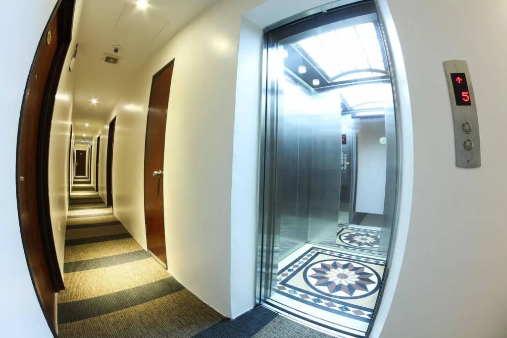 Amigo Hotel - photo 11