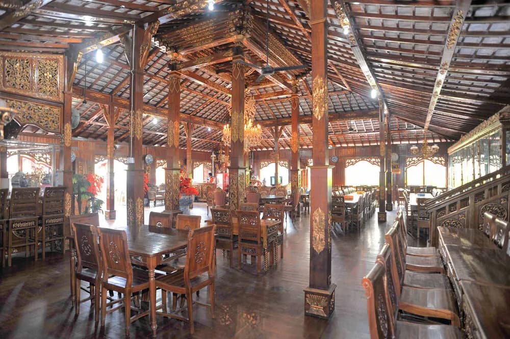 Airy Legian Dewi Sri 88 Kuta Bali - photo 18