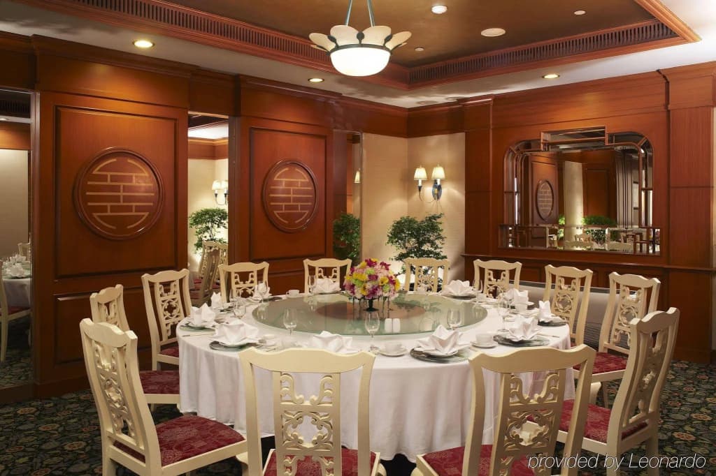Jubilee Prestige Ratchadapisek Hotel - photo 38