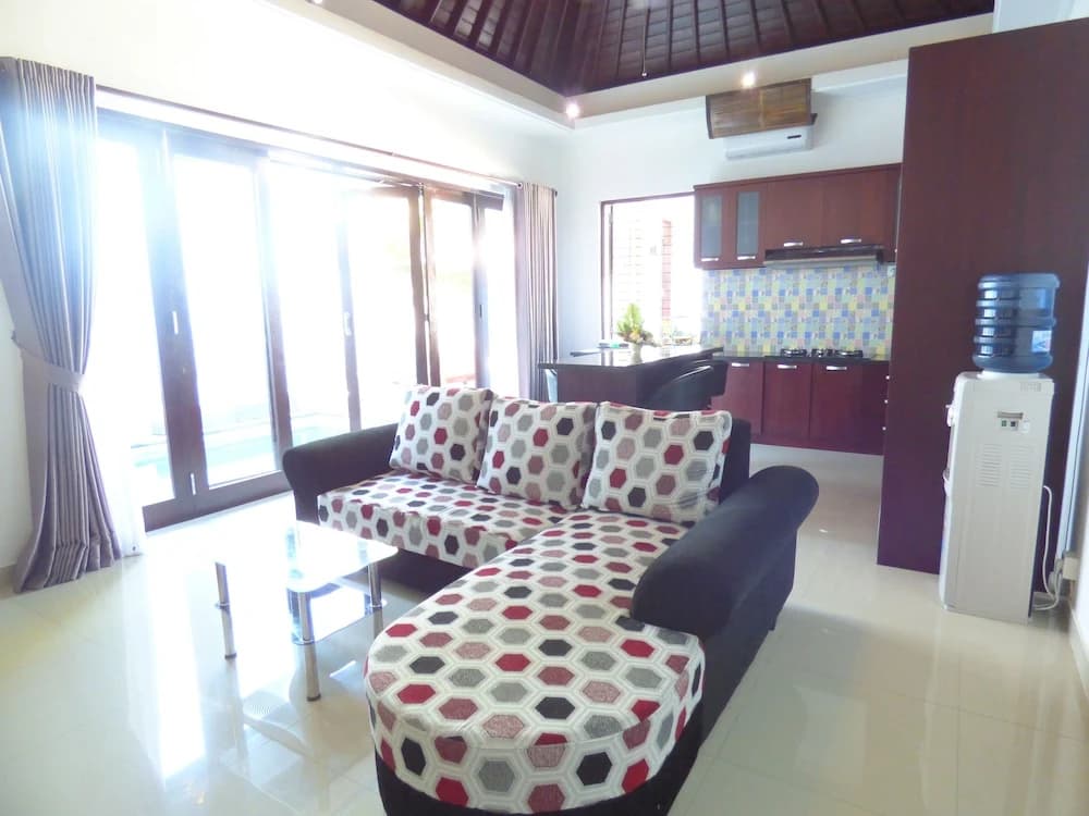 Angel Villa Kesari Sanur - photo 6