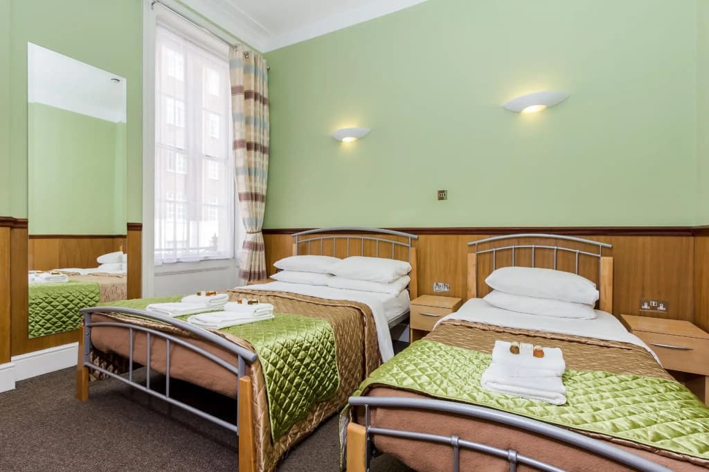 Gower House Hotel - photo 2