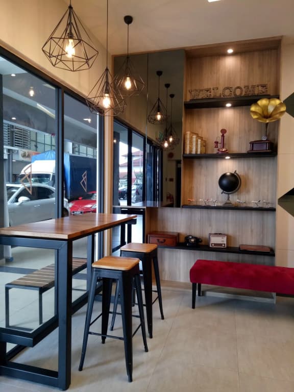 B Lot Hotel - photo 24