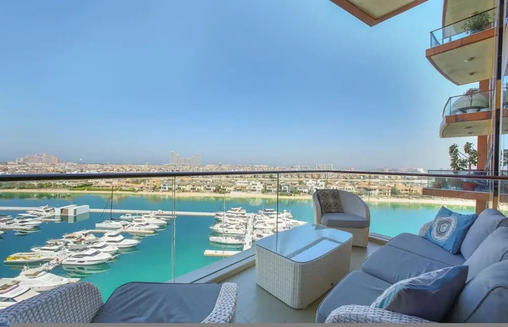 2 BD Tiara Palm Views Beach Pool Amazing Views - photo 12