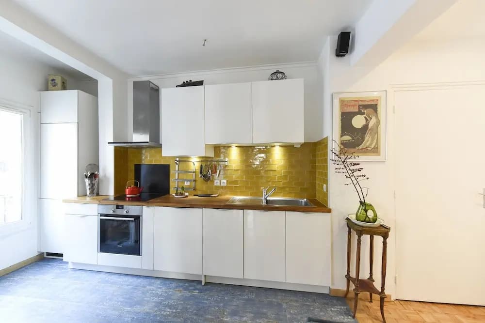 Sacre Coeur Hideaway - photo 11