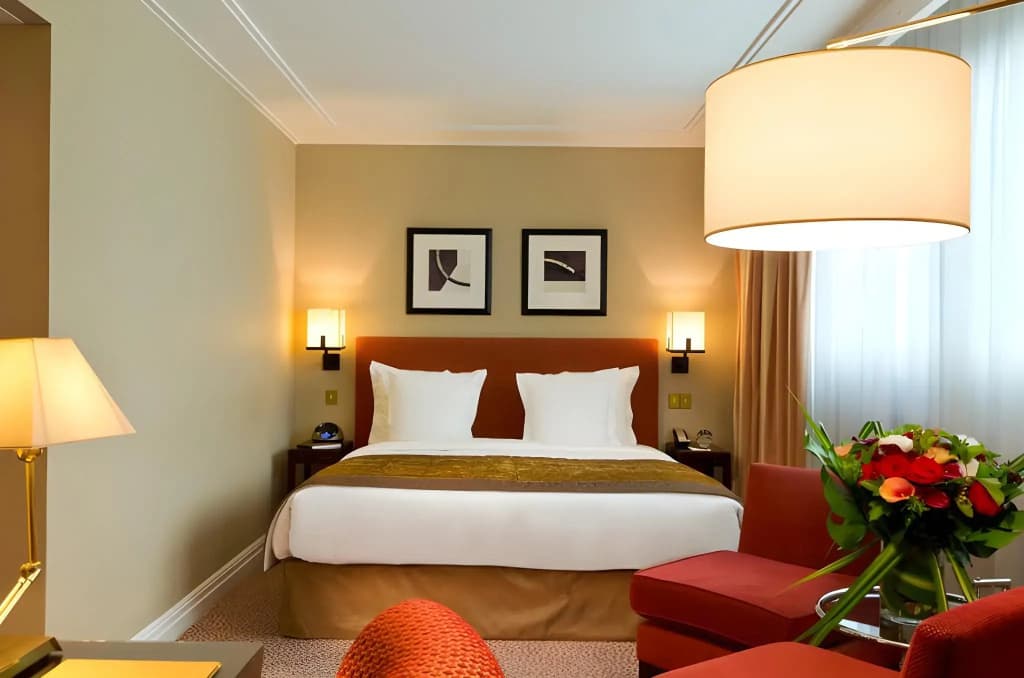 Warwick Champs-Elysées Hotel - photo 40