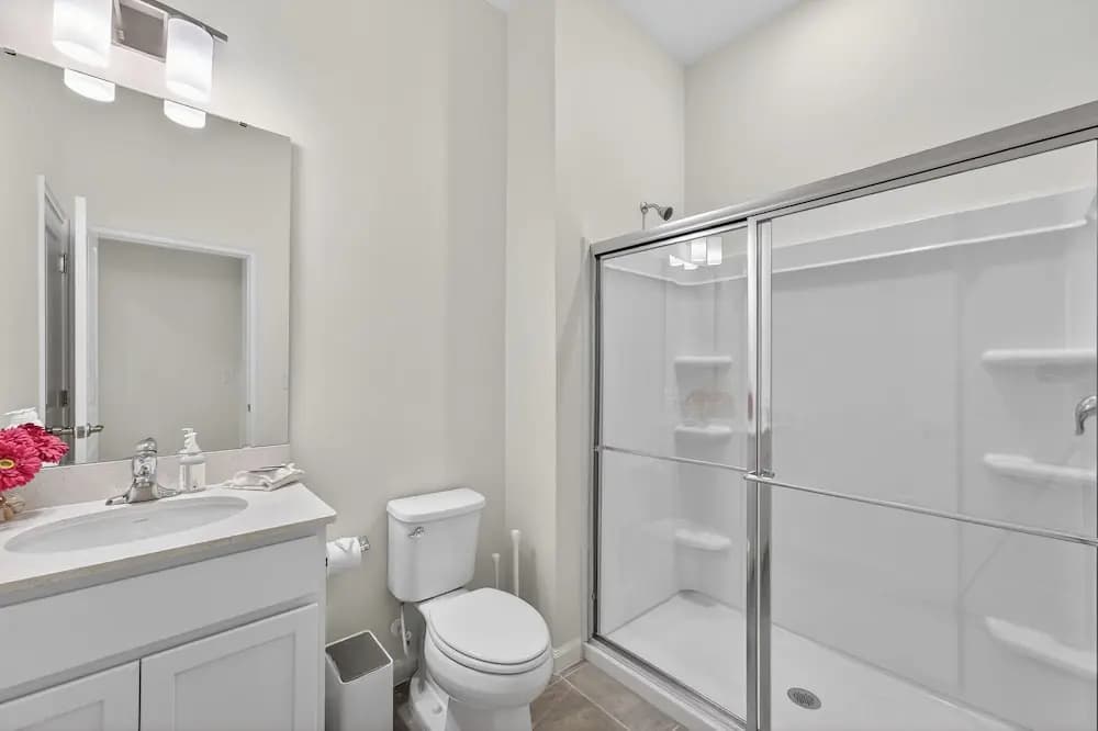 NEW 5bd/5ba Townhome Near Seaworld - photo 8