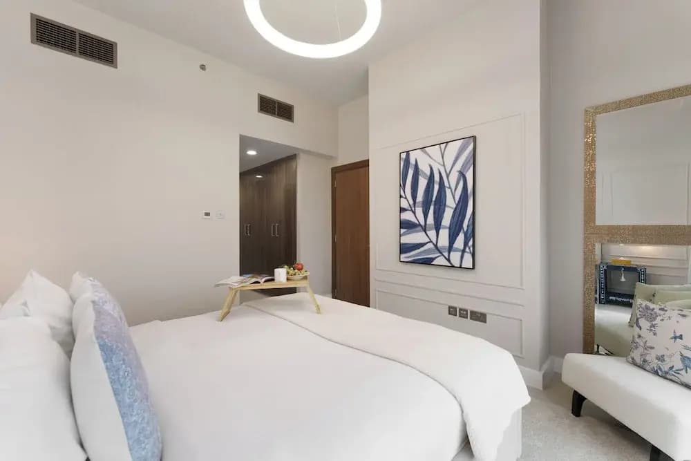Maison Privee - Modern Living w/ Premium Amenities close to Marina - photo 1