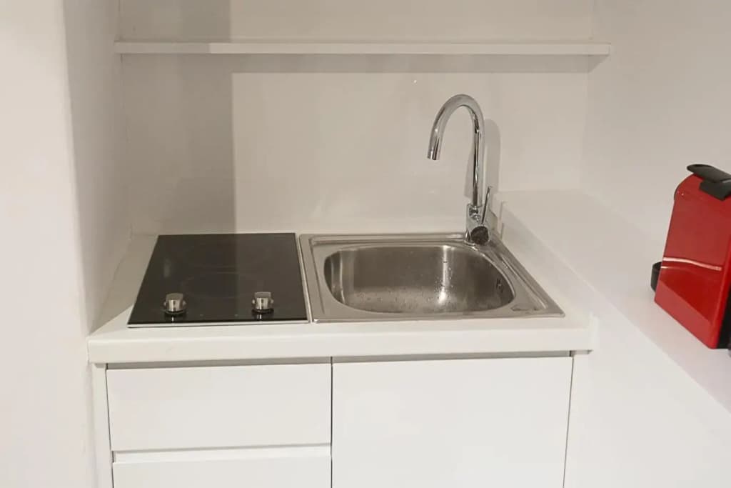 Dimokritou 4 Apartment - photo 12