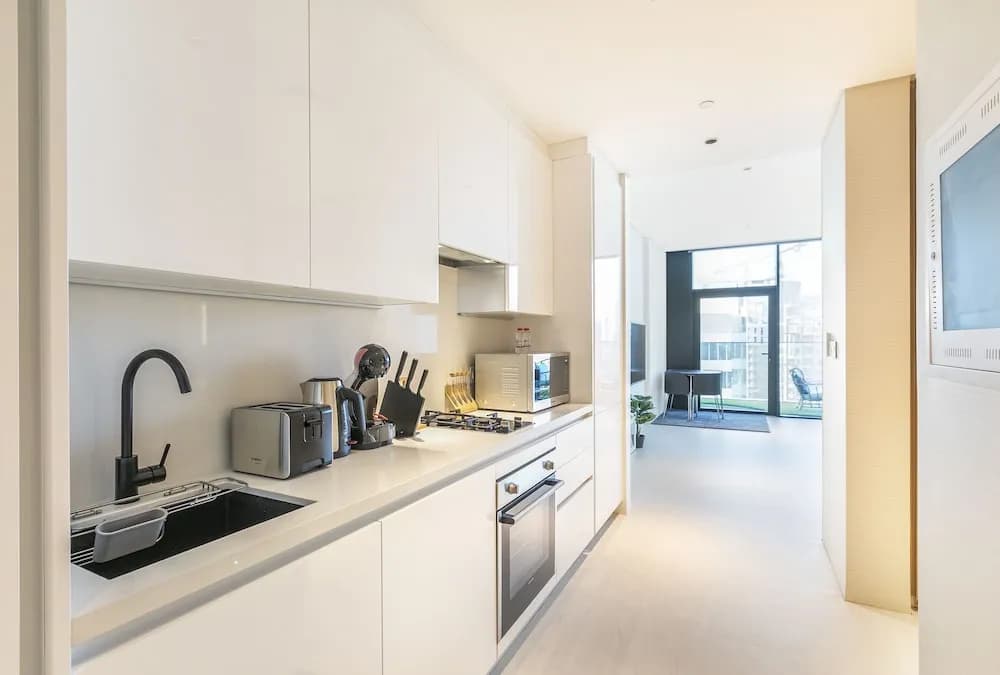 Driven Holiday Homes Marquise Square - photo 19
