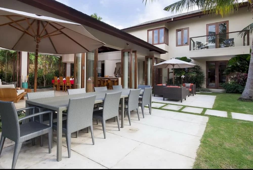 Villa Suar - photo 8