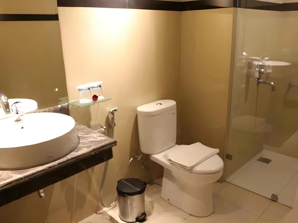 Sunbreeze Hotel Senayan - photo 19