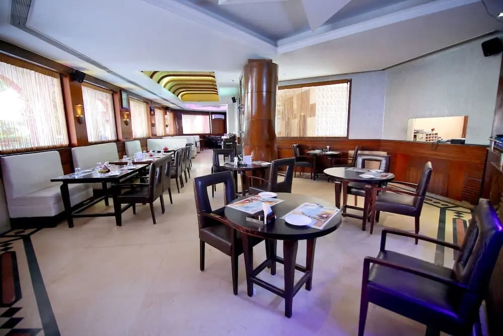 Hotel Chanson Grand Westend - photo 15