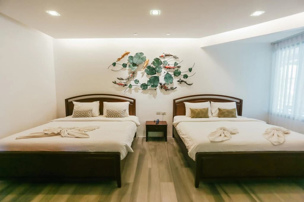 Phranang Place Hotel - photo 2