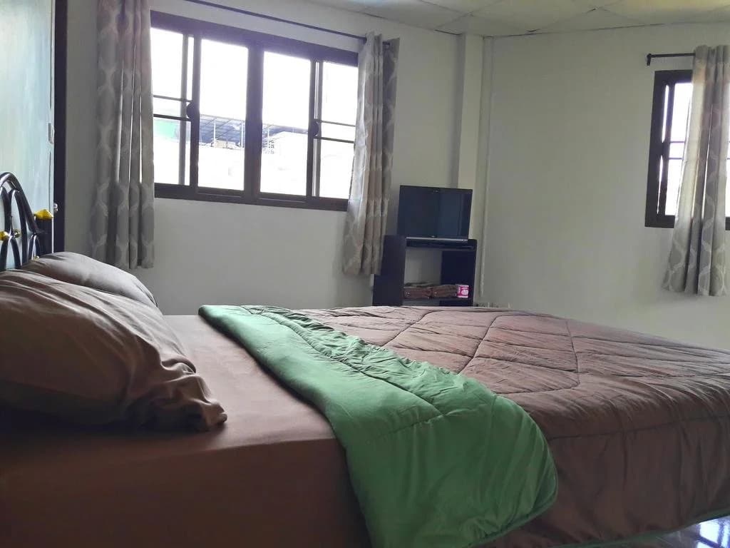 D & N hostel - photo 3