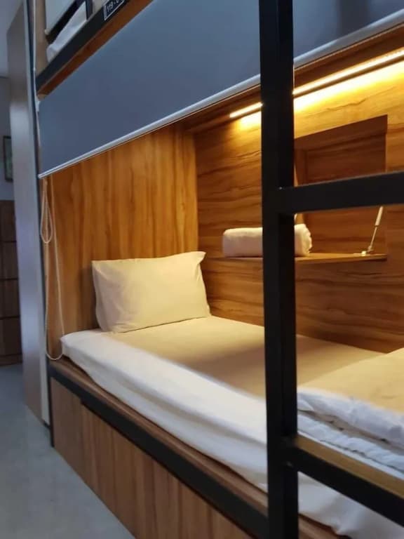 POD House Pakubuwono - Hostel - photo 8