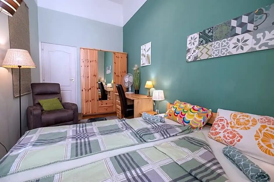 Pesto Hostel - photo 3