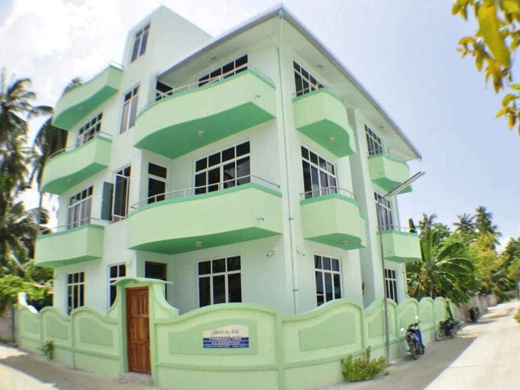 Famoso Inn Kulhudhhuffushi - photo 1