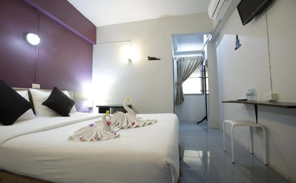 Rooms at Krabi Guesthouse - photo 4
