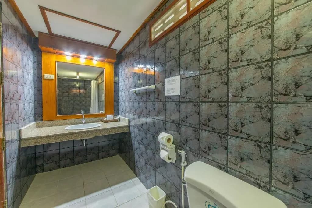 Panda Hotel（Patong Beach） - photo 7