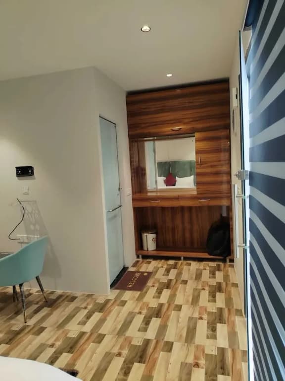 Rivaz Hotel And Restaurant - photo 2