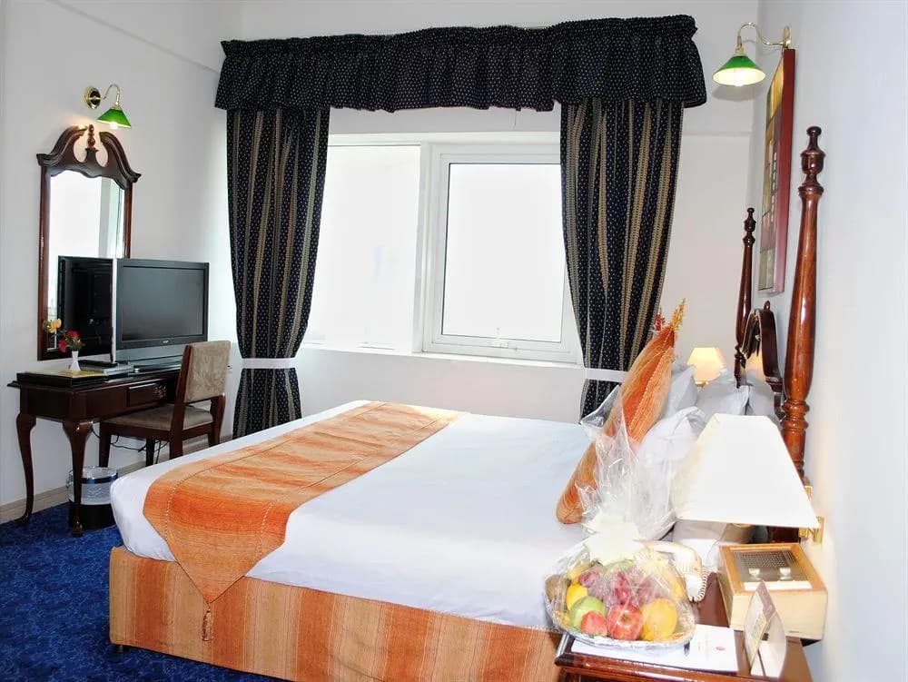 Ramee Guestline Hotel - photo 4