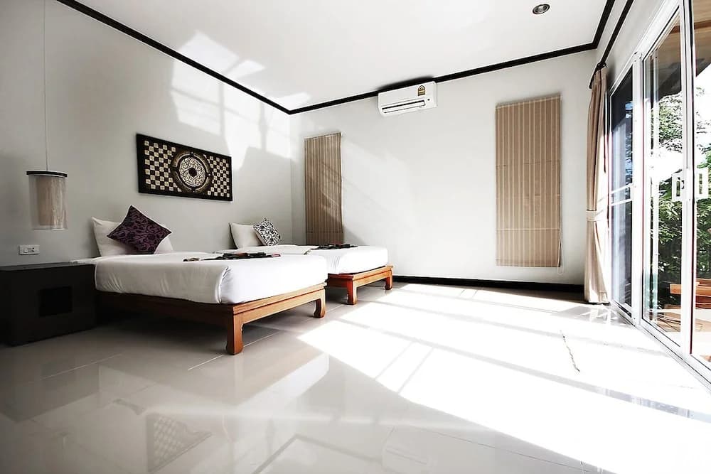 Modern Thai Villa Rawai - photo 4
