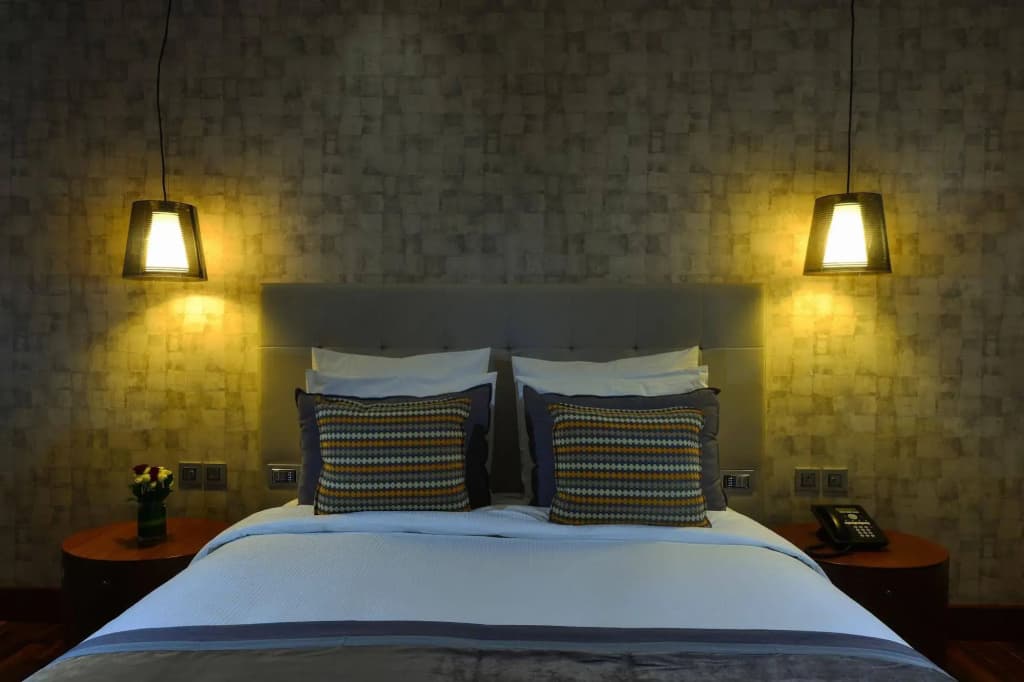 The Avenue Hotel - photo 7