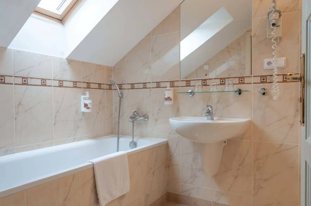 Hotel Raffaello Prague - photo 7