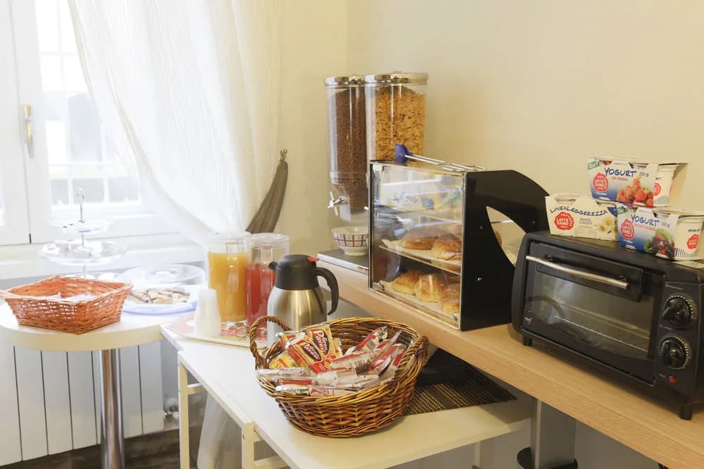Dem Guesthouse - photo 13