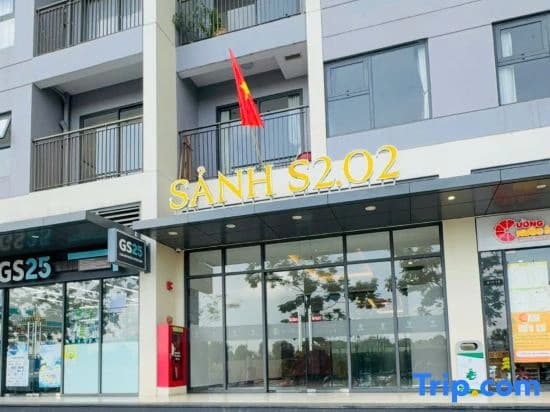 Beautiful Hotel at Vinhomes Grand Park - photo 1