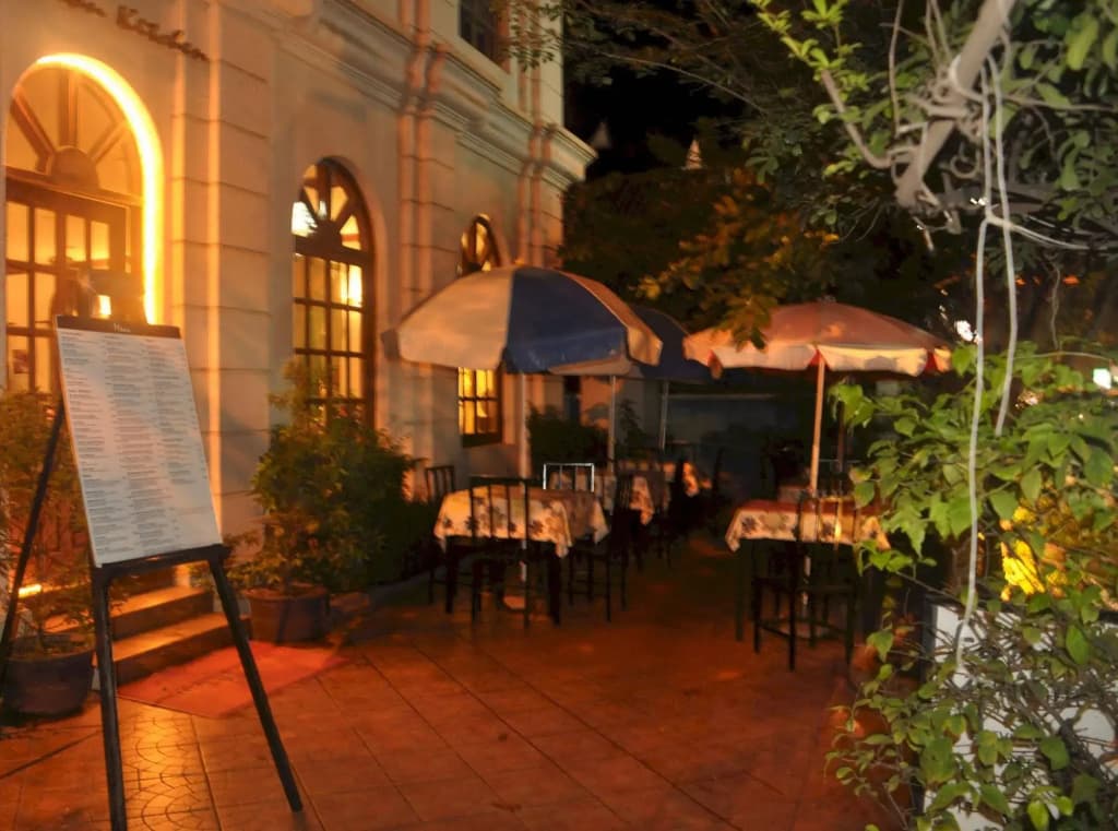 Sun Inns Hotel - photo 40