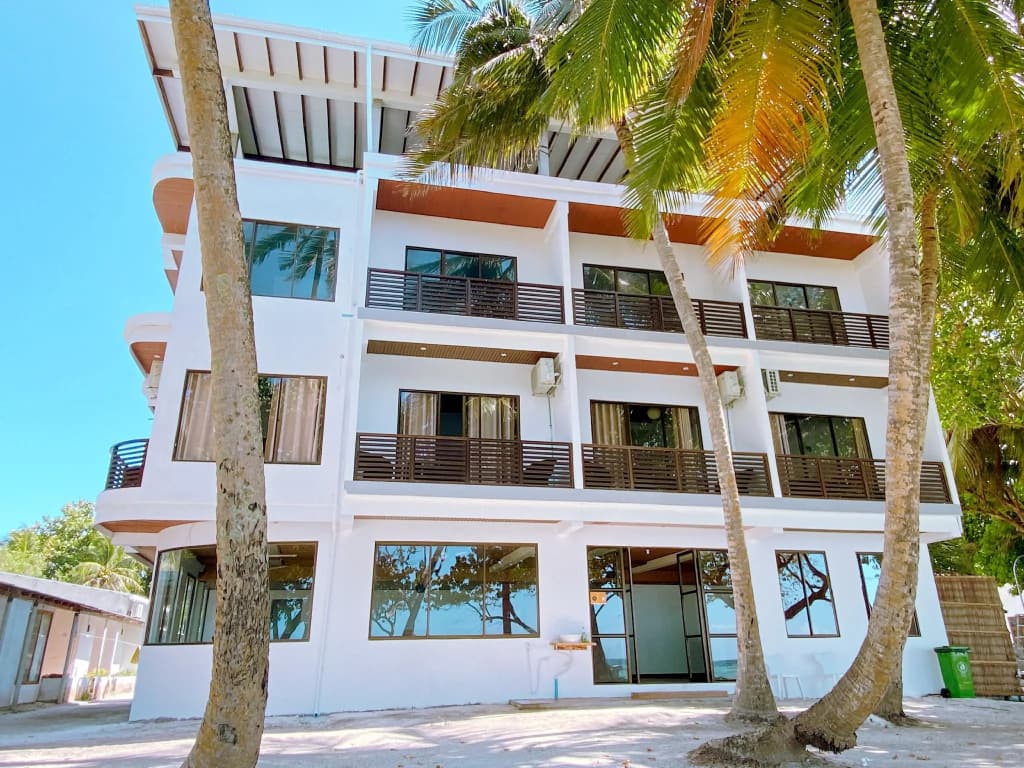 The Pearl Seaview - photo 1