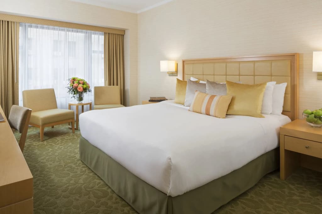 Orchard Garden Hotel - photo 6