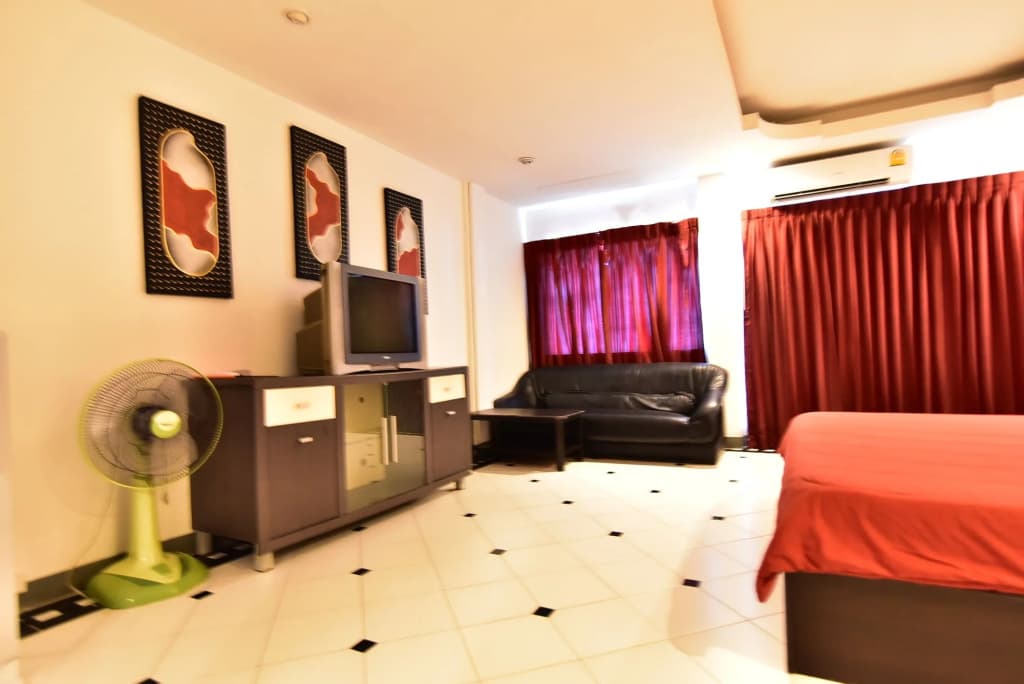 Enjoy Andre Restaurant & Room - photo 4