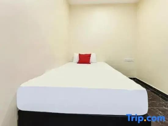 Th Hotel - photo 5