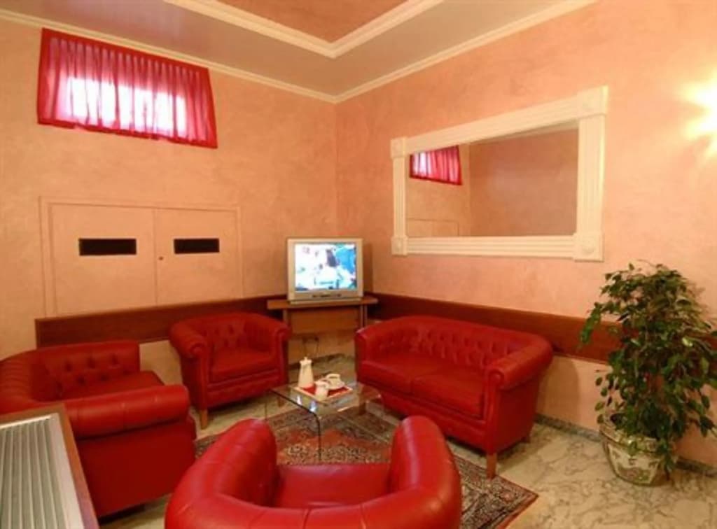 Ideale Hotel - photo 2