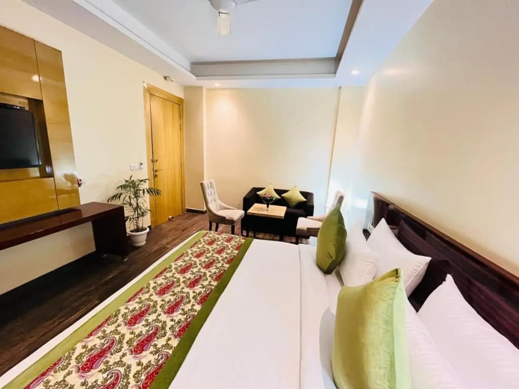 Treebo Hotel Banz - photo 7