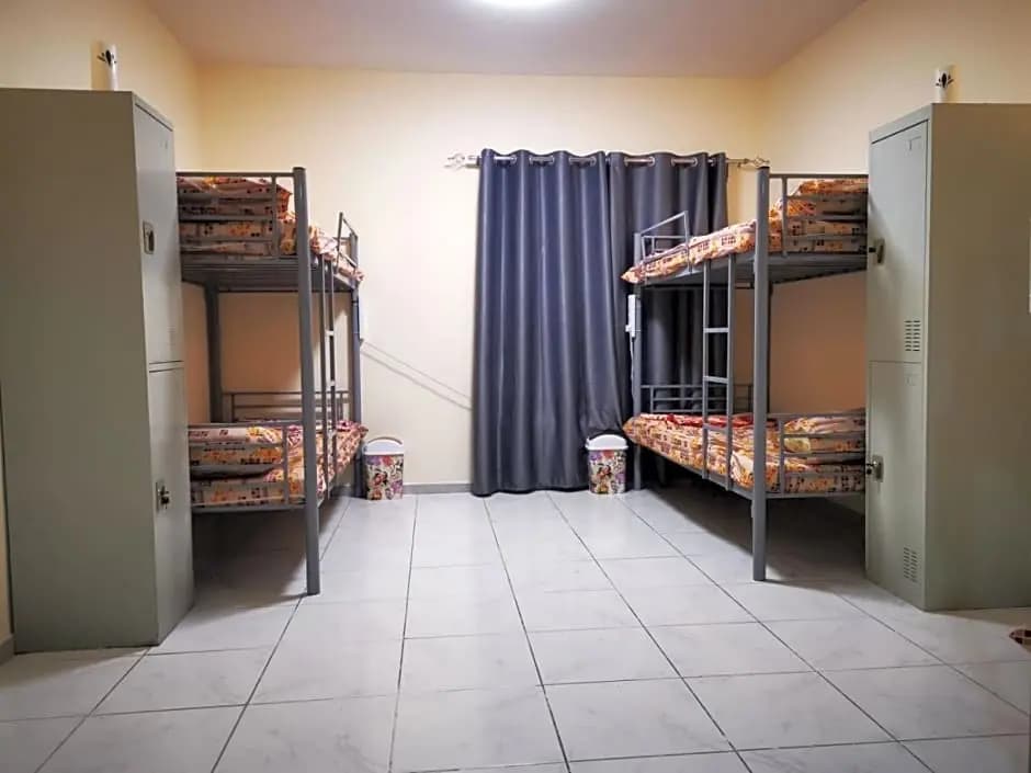 Royal Afh Hostel - photo 1