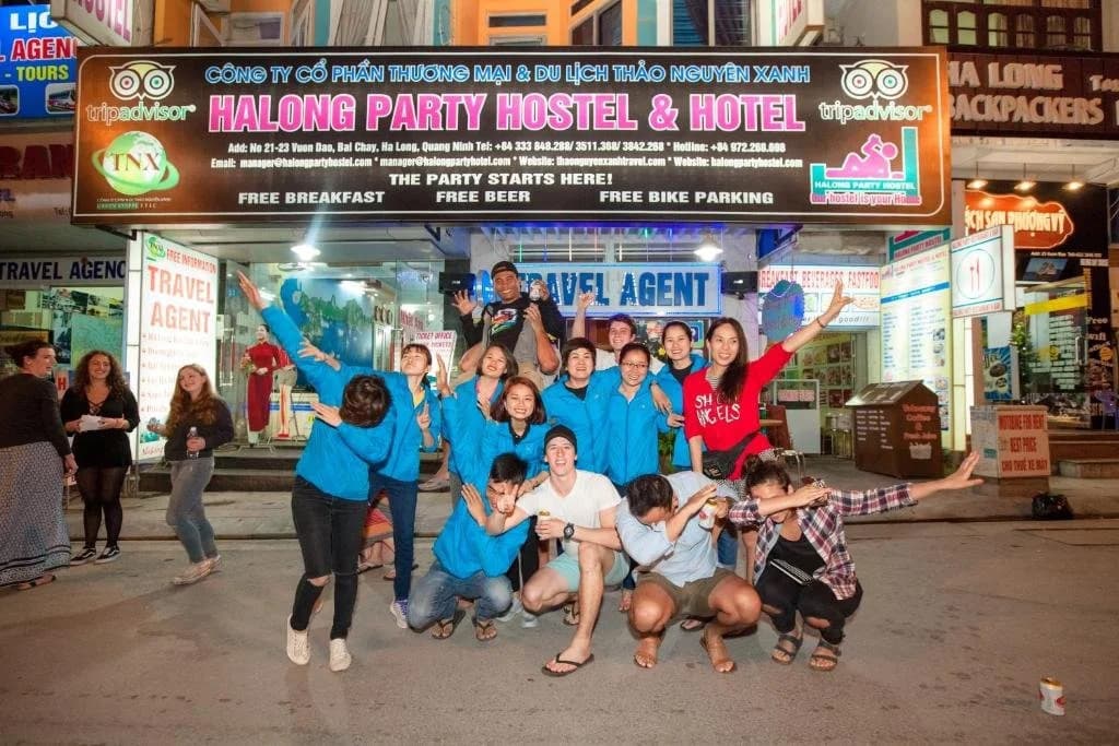 Halong Party Hostel & Hotel - photo 11