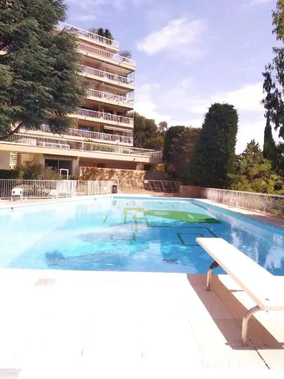 NICE- GAIRAUT - JARDIN PRIVE- GRAND F1 LUMINEUX-Piscine Collective - photo 9