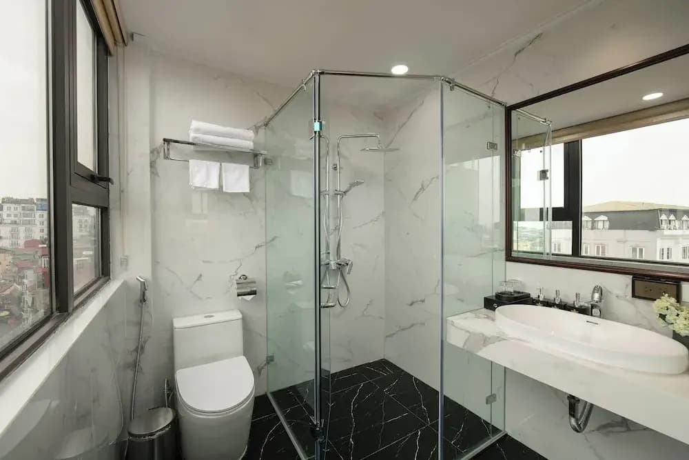 Hanoi Plaza Suite Hotel & Spa - photo 10