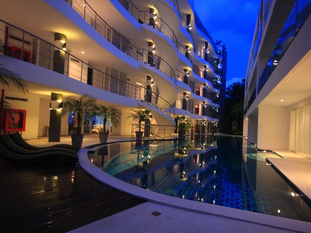 Sunset Plaza Serviced Apartments - main photo