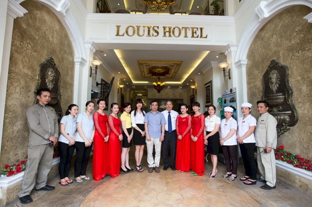 Louis Hotel - photo 17