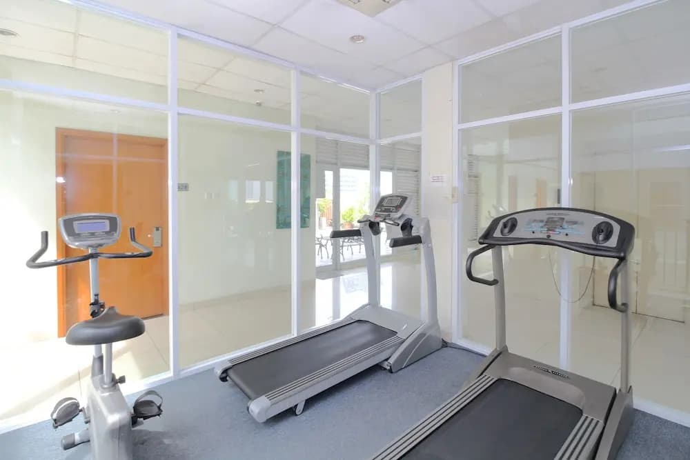 Airy Kuningan Karet Pedurenan 41 Jakarta - photo 16