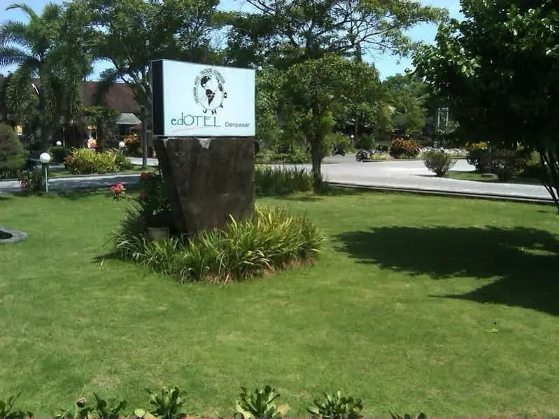 EdOTEL Denpasar - photo 15