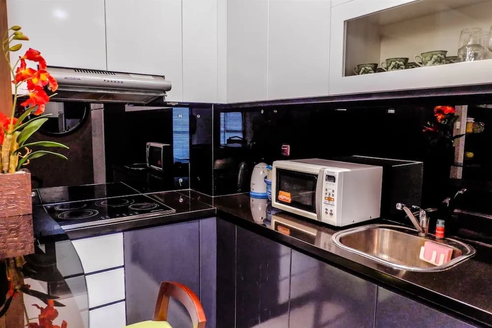 Comfy Apartment at Gandaria Heights - photo 16