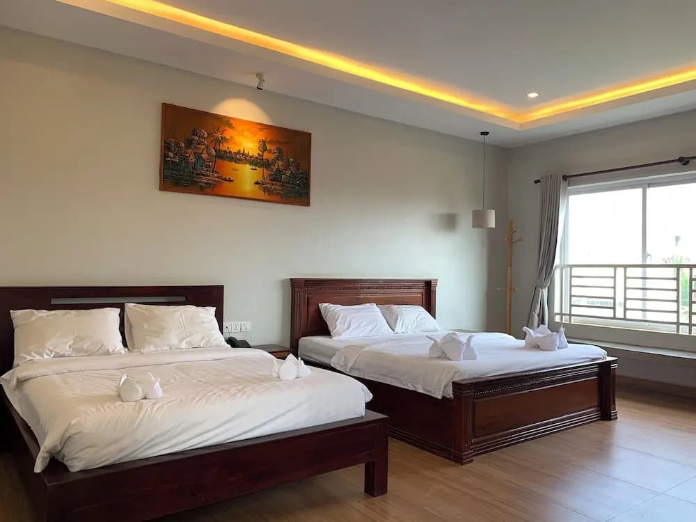 Nico's Hotel 2 - photo 4