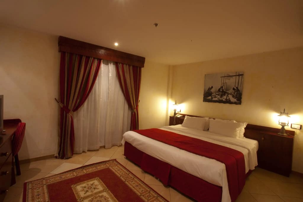 Al Liwan Suites - photo 30