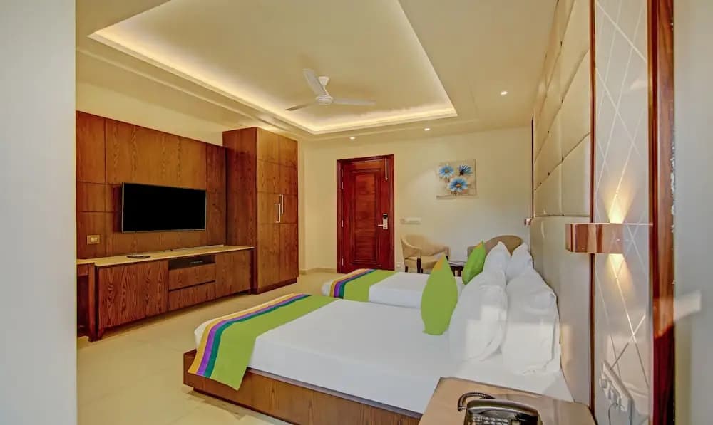 Treebo Premium Relax Inn Patel Nagar - photo 7